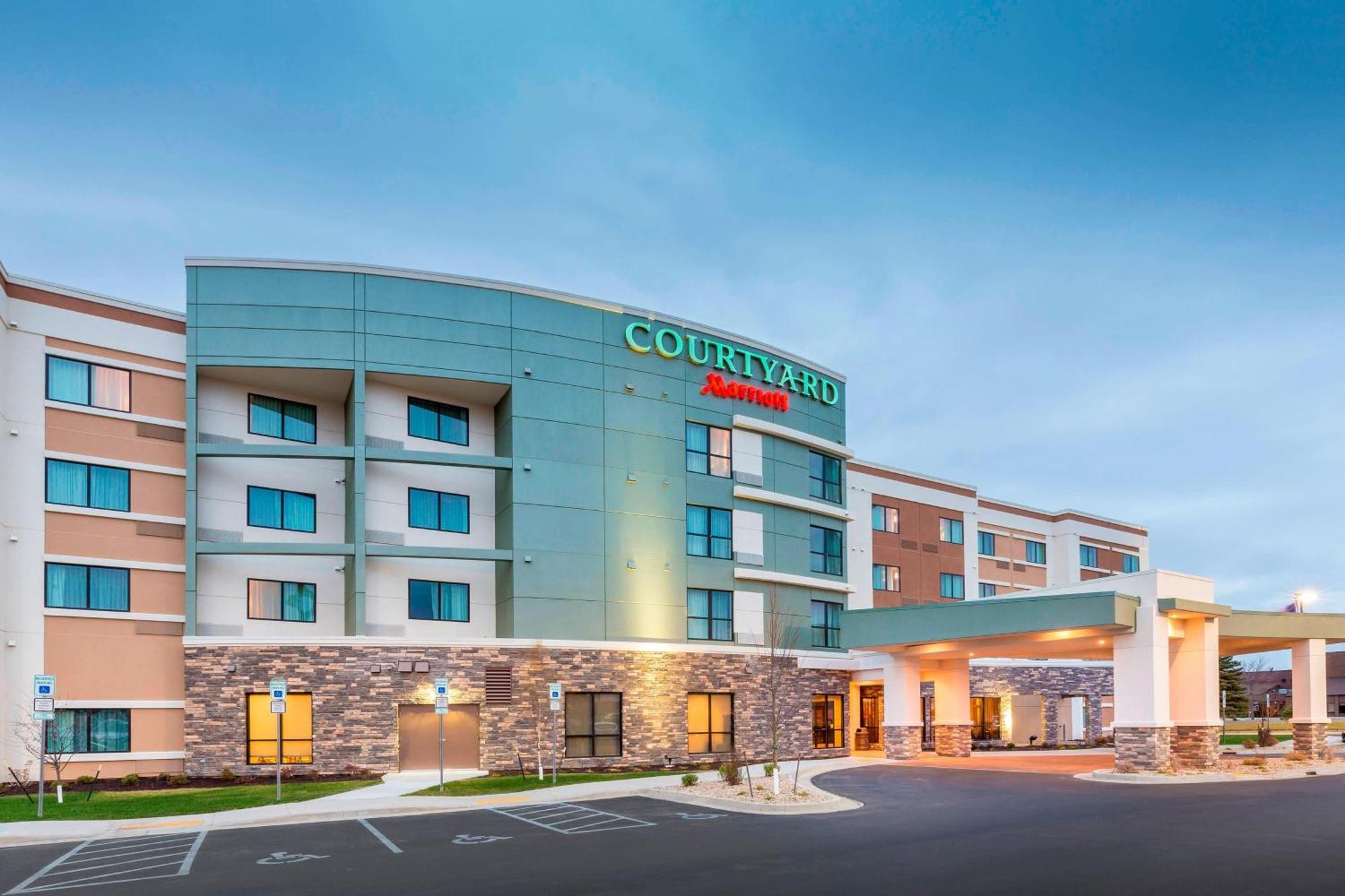 Courtyard By Marriott Bismarck North Ξενοδοχείο Εξωτερικό φωτογραφία